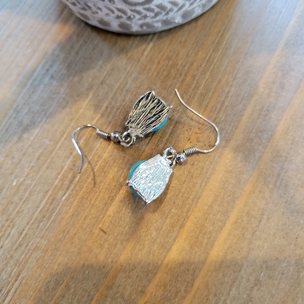 Turquoise earrings - Picture 2 of 3